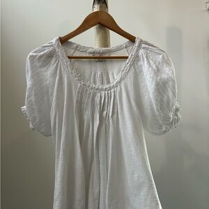 Pilcro White Blouse with Puff Sleeves